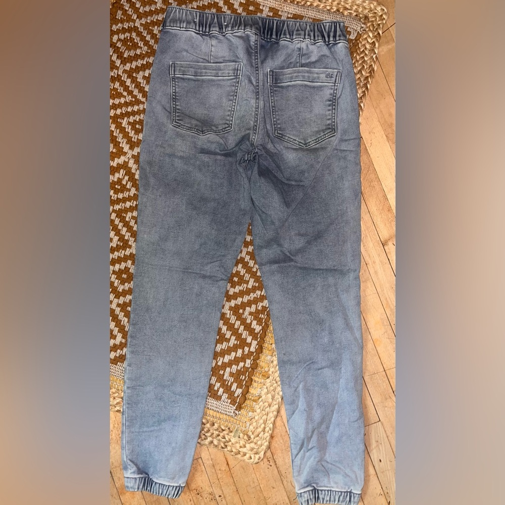 AE High waist Jegging Jogger--button-Next Level Stretch -soft! NWOT- Sz 8 - Picture 15 of 16